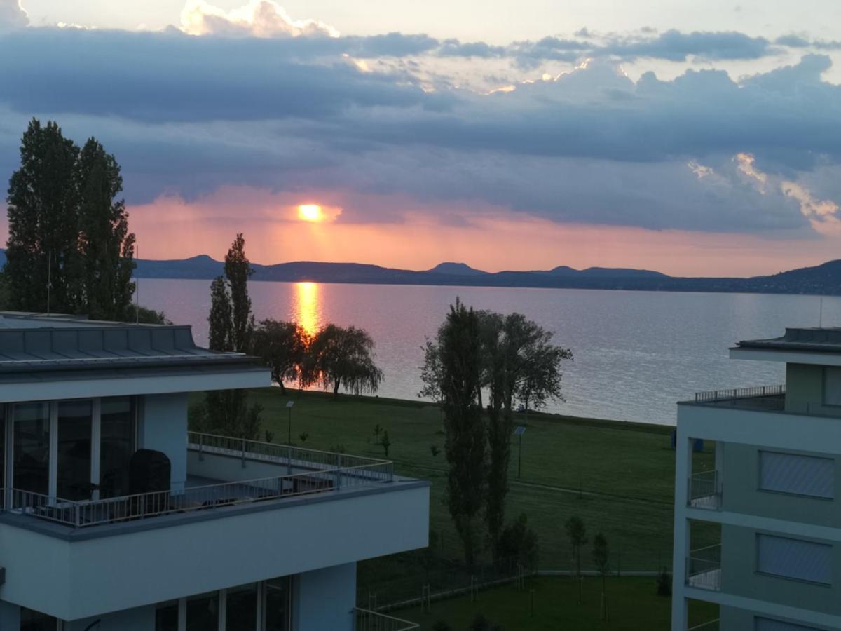 Silver Gray Appartment Balatonlelle Luaran gambar